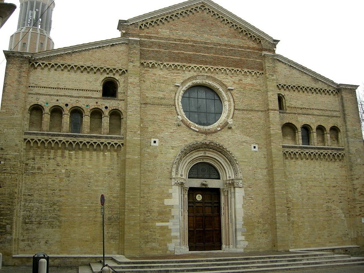Catedral de Fano.